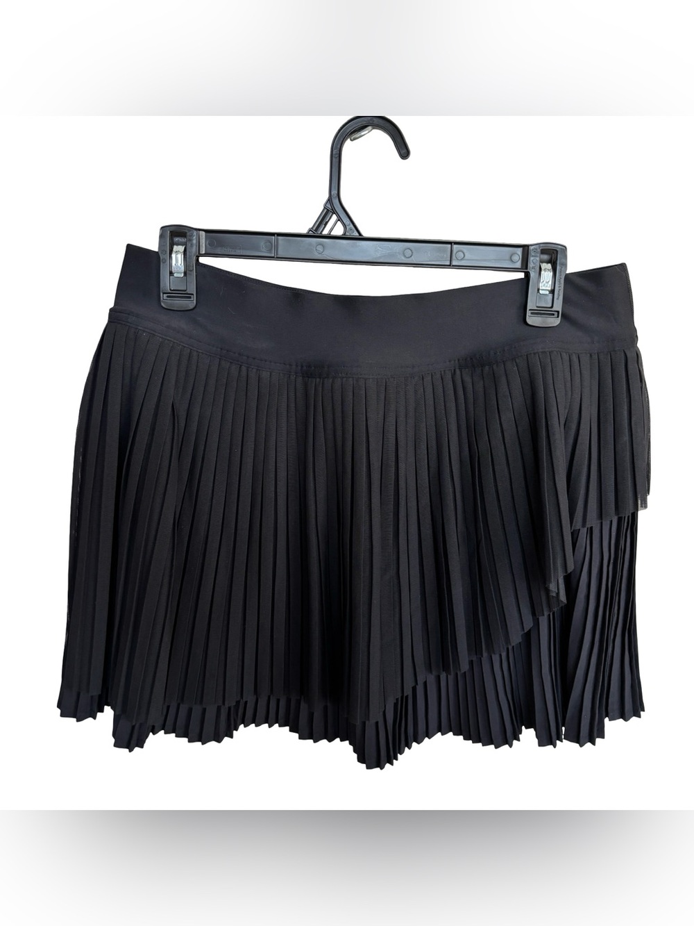 Lululemon Women’s Black Tiered Asymmetrical Pleated Tennis Skirt Size 10